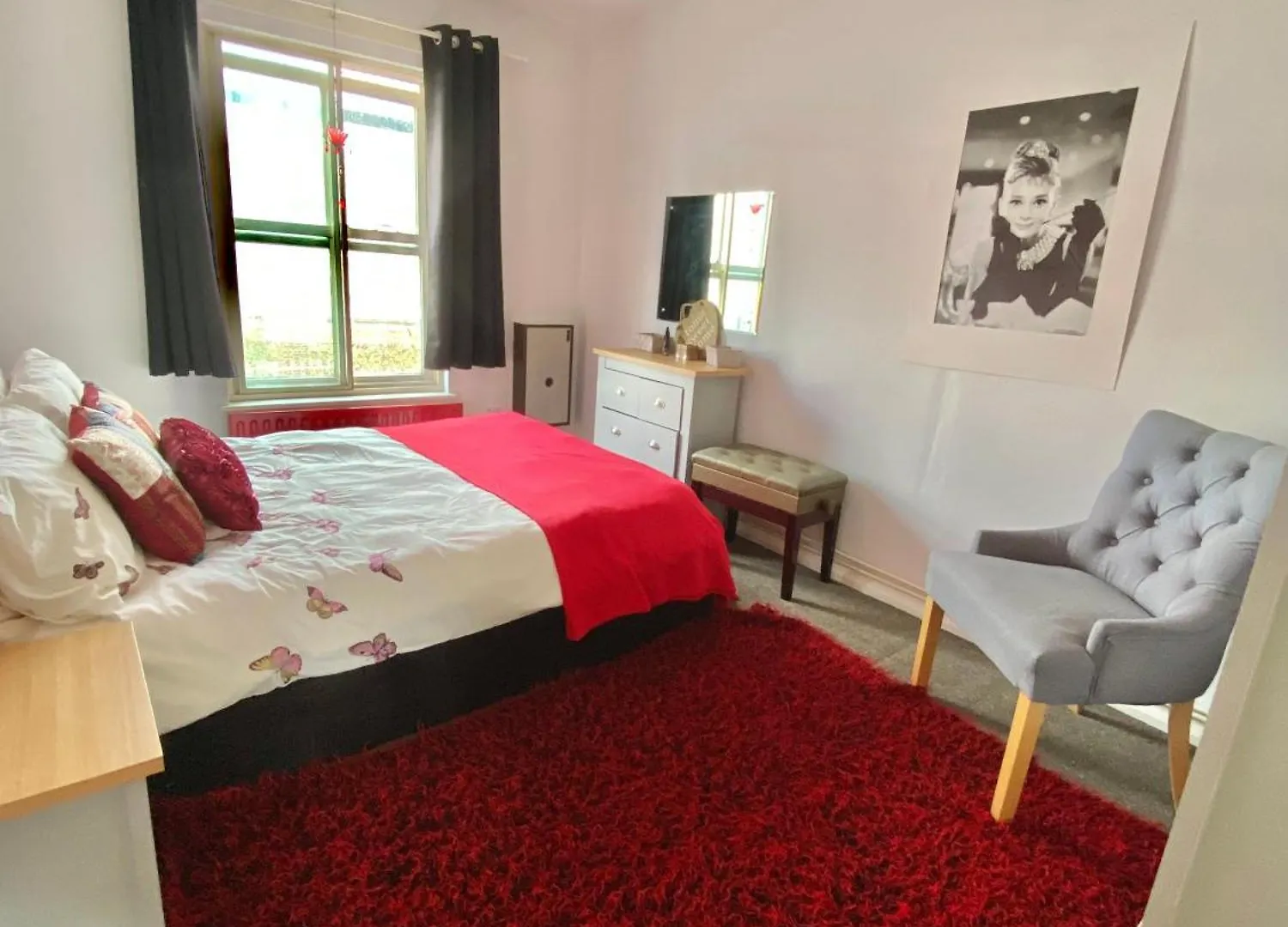 Central 2 Bedroom Flat By Brighton Train Station 0*,  Velká Británie